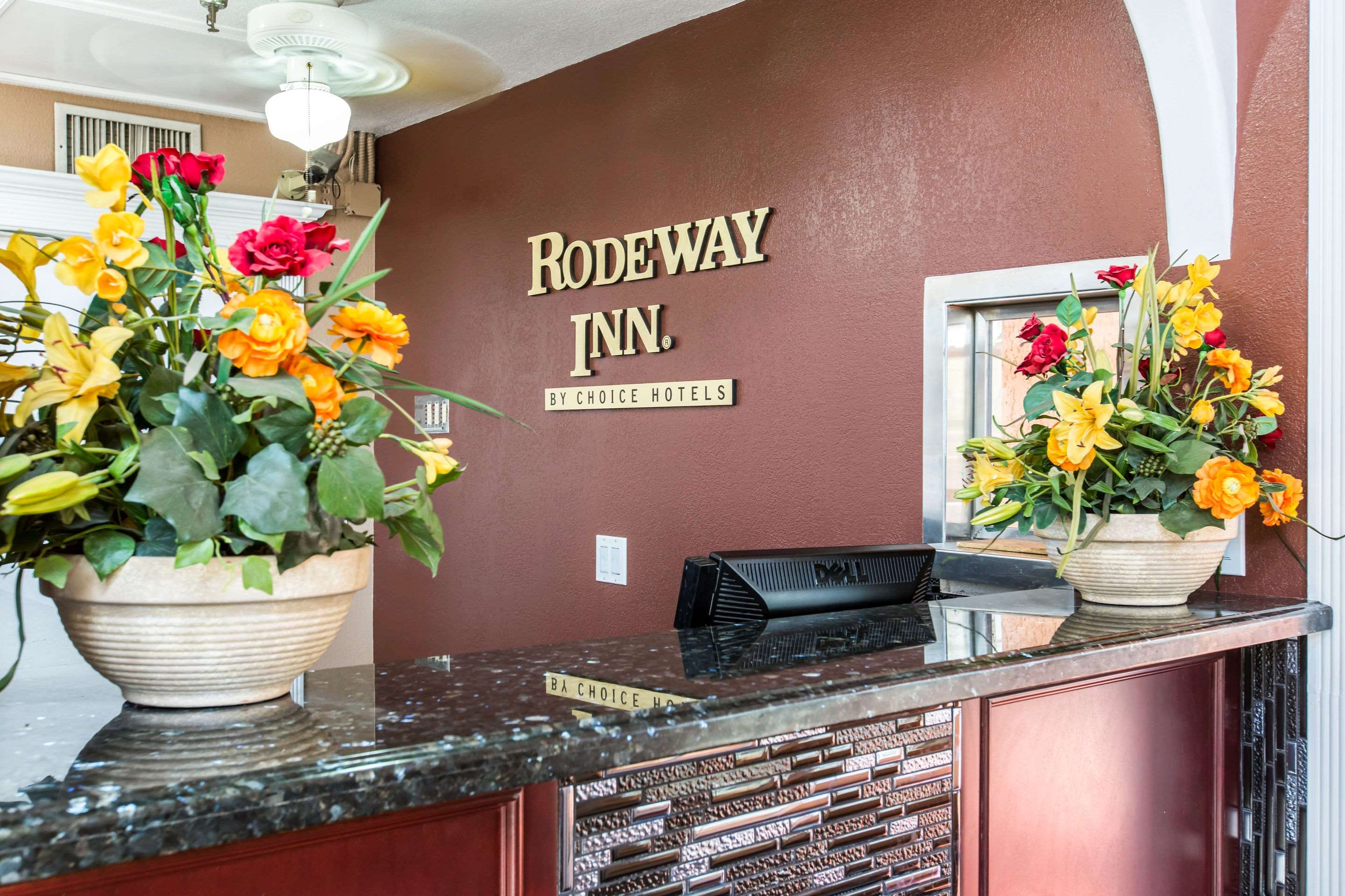Front desk | Rodeway Inn Cypress