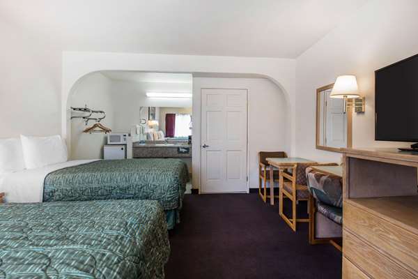  - Rodeway Inn Beaumont