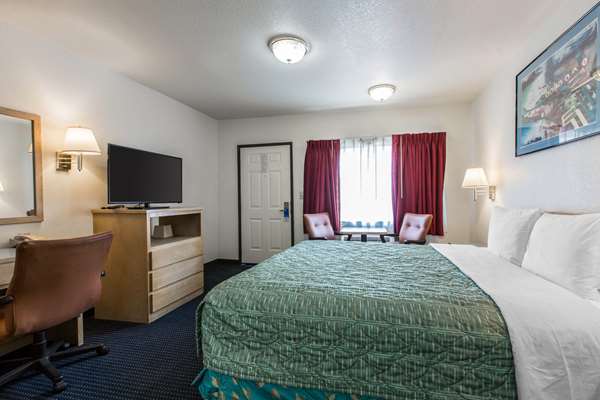  - Rodeway Inn Beaumont