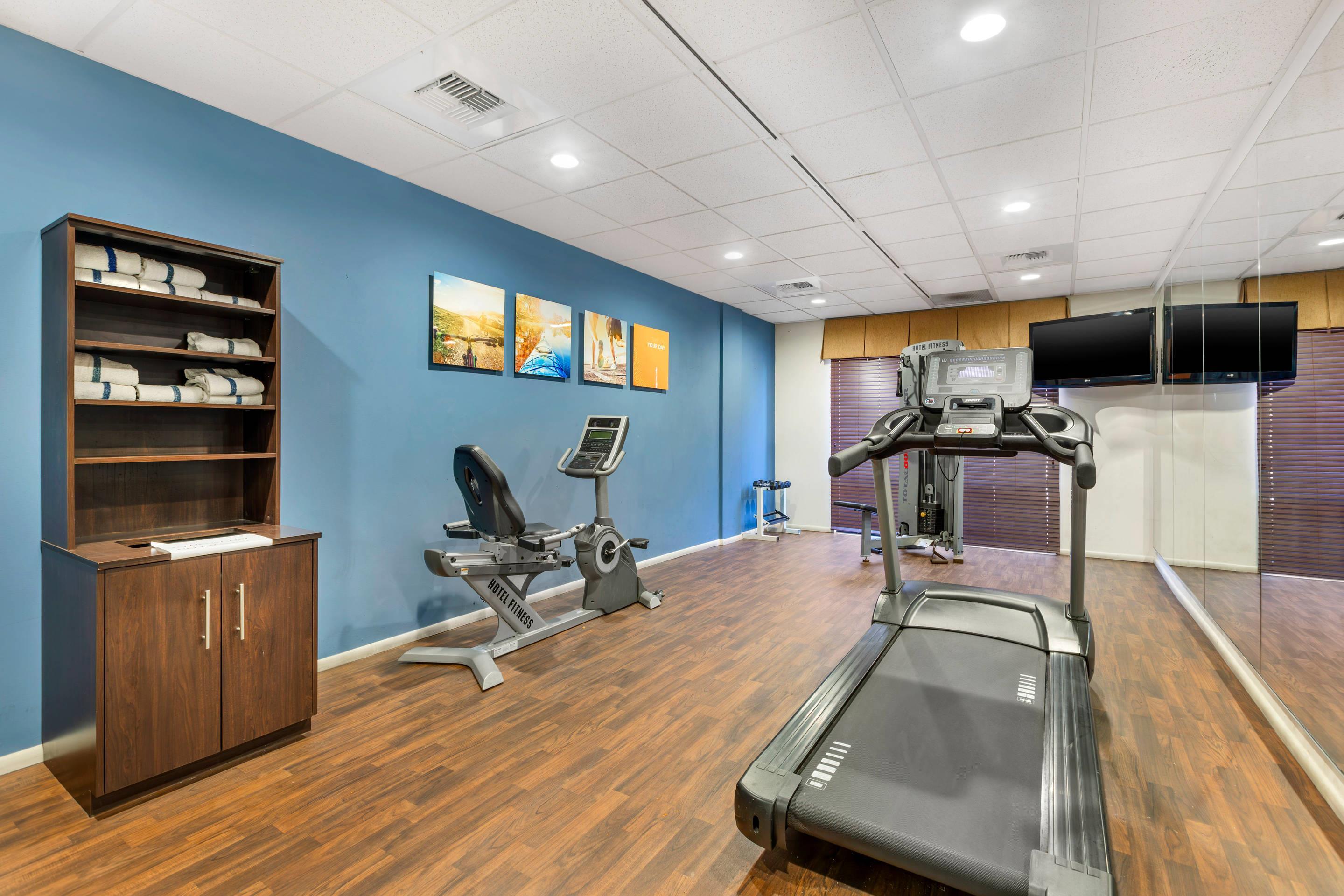Fitness center | Comfort Suites Blythe