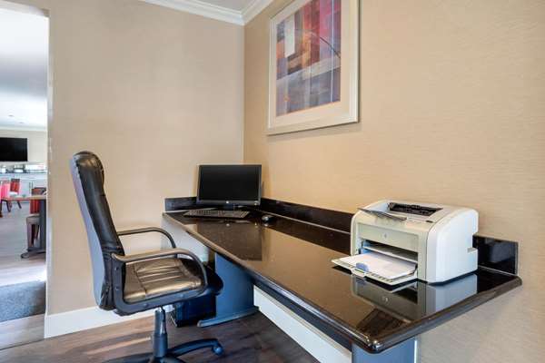 Conference Area - Comfort Inn Castro Valley