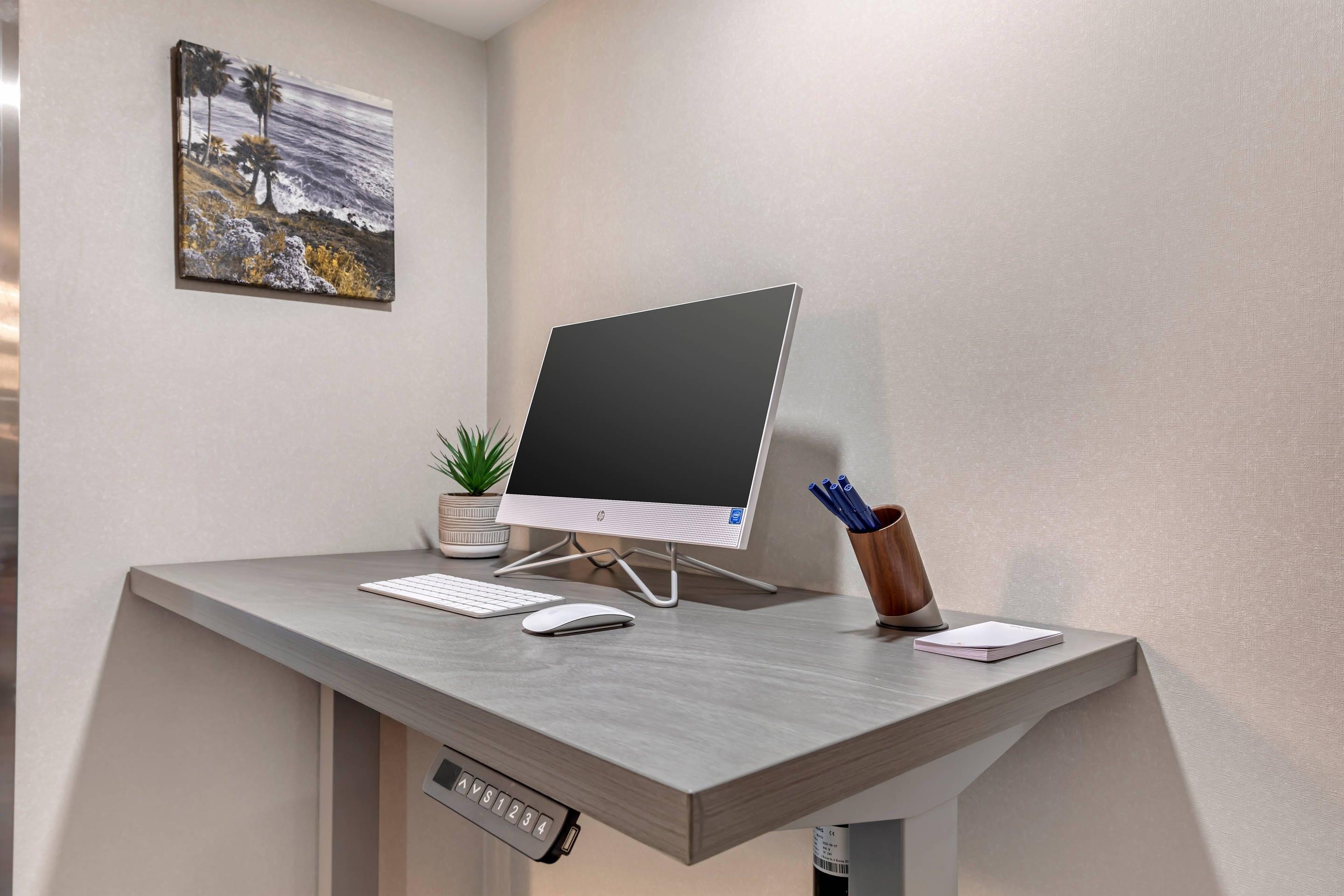 Computer in the lobby | Comfort Inn & Suites Irvine Spectrum