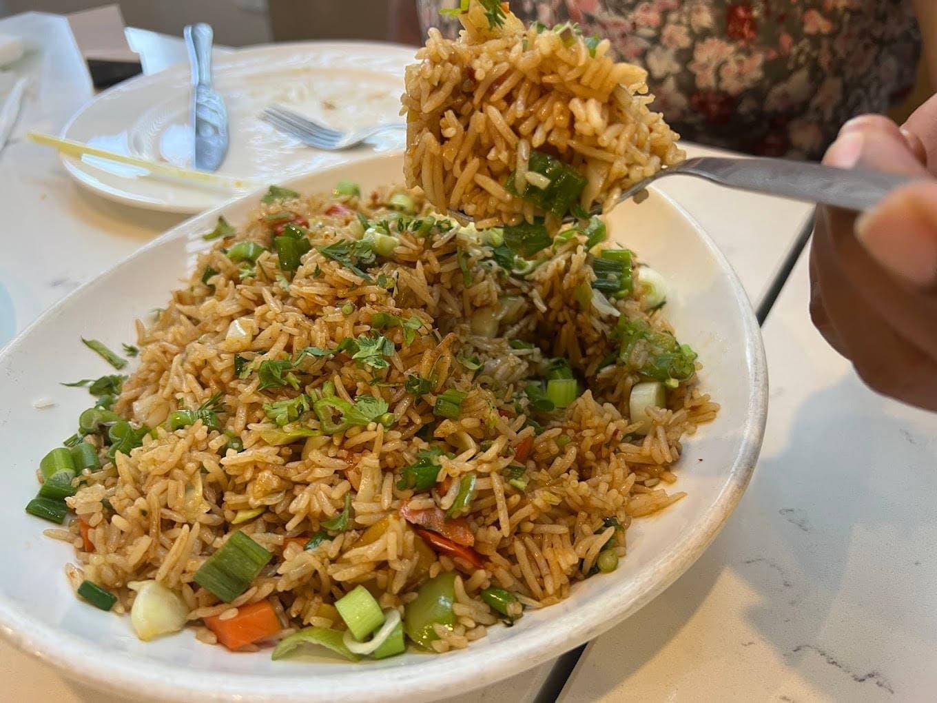 On-site restaurant | Comfort Inn & Suites Irvine Spectrum