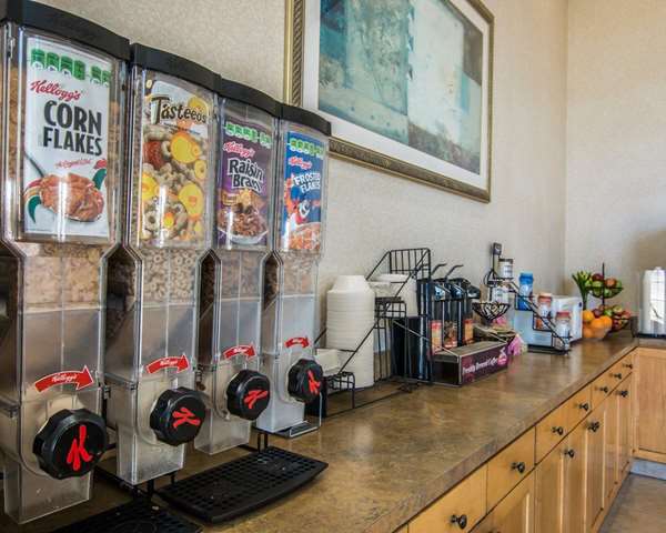 Amenities - Rodeway Inn Oceanside - I-5, Exits 54A & 54B