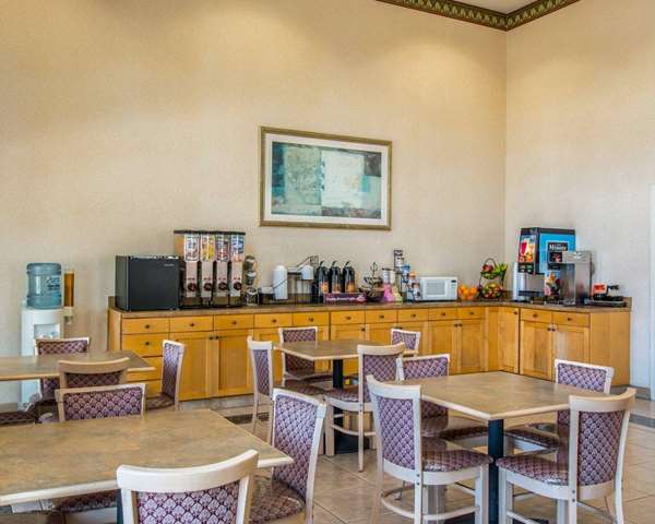 Amenities - Rodeway Inn Oceanside - I-5, Exits 54A & 54B