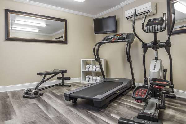 Fitness/ Exercise Room - Inn Off Capitol Park Sacramento