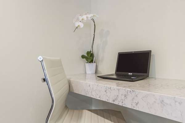 Conference Area - Inn Off Capitol Park Sacramento