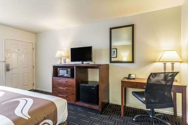  - Quality Inn North Fresno