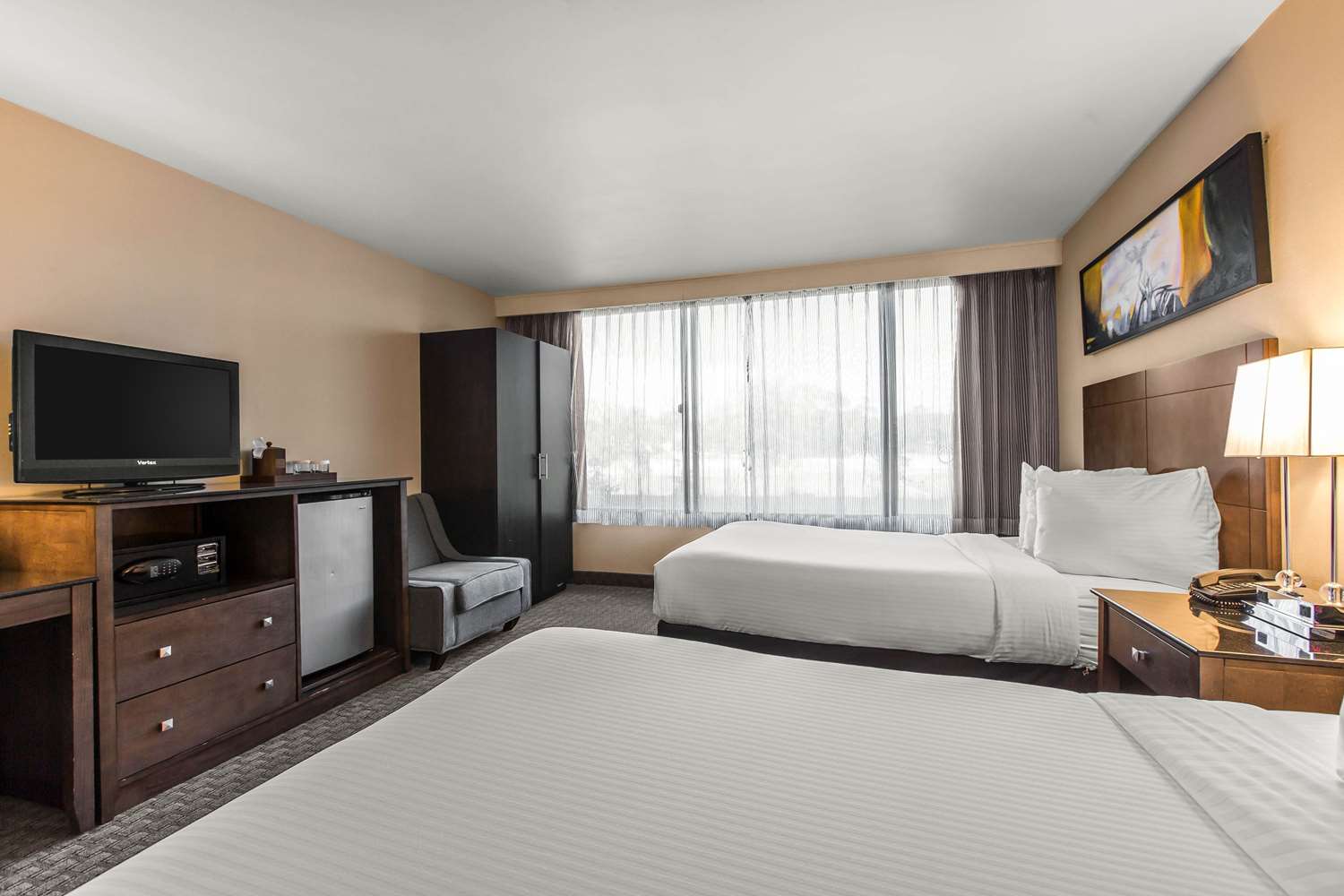 The Hills Hotel Laguna Hills, CA See Discounts