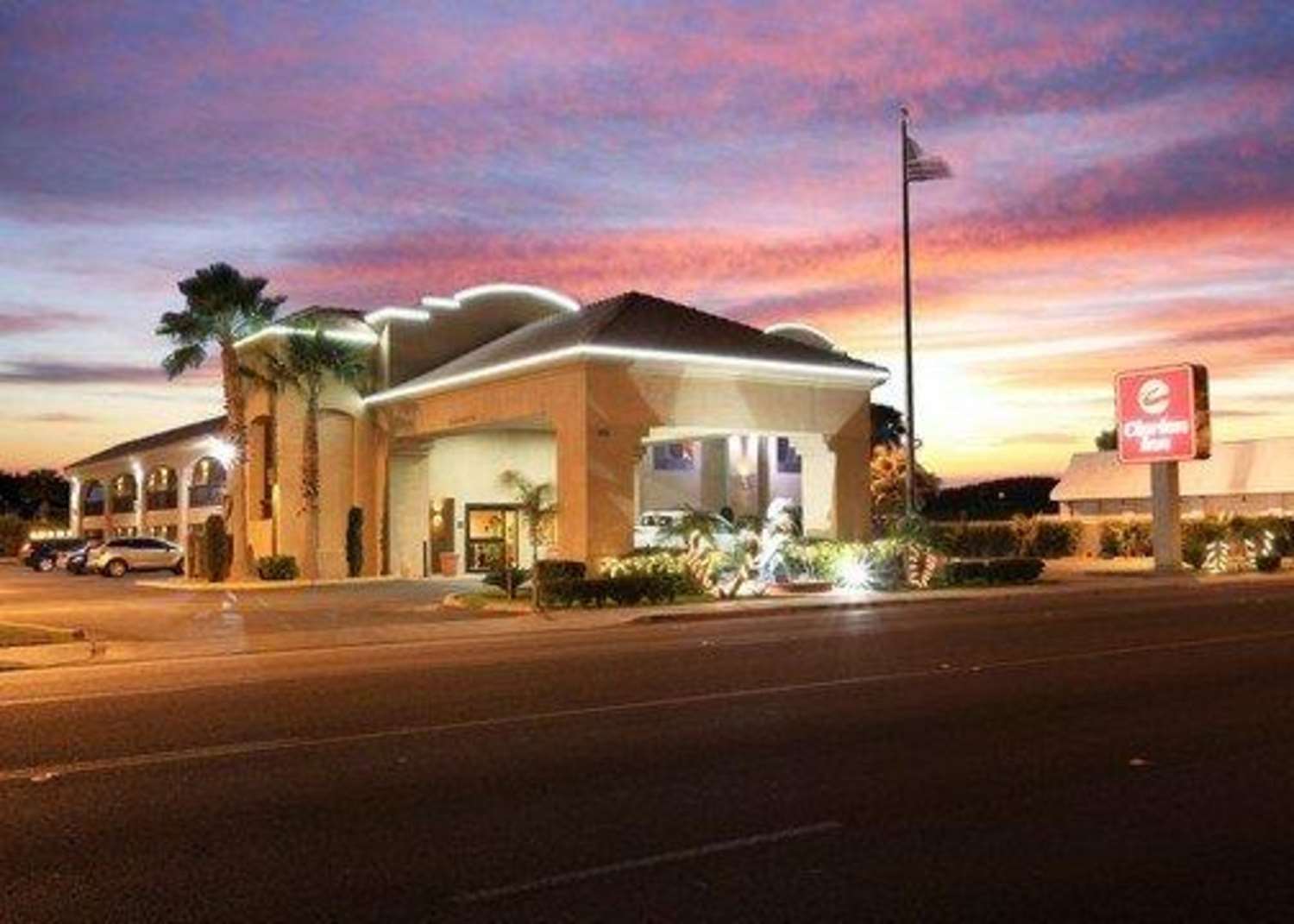 Clarion Inn Blythe, CA See Discounts