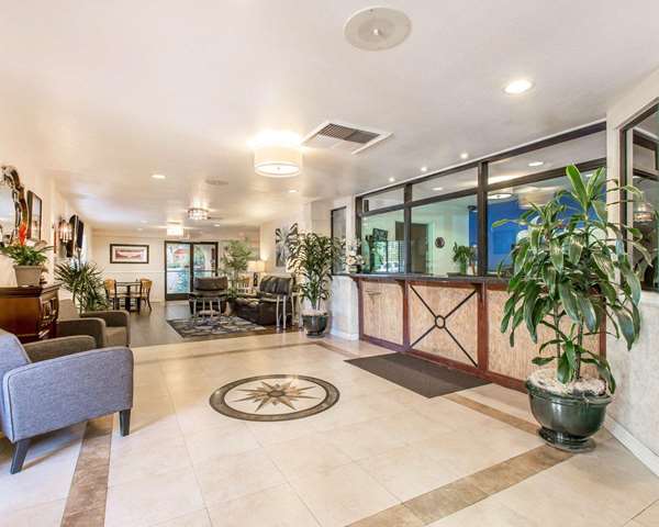  - Rodeway Inn & Suites Colton