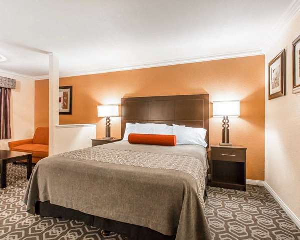 Suite - Rodeway Inn & Suites Colton