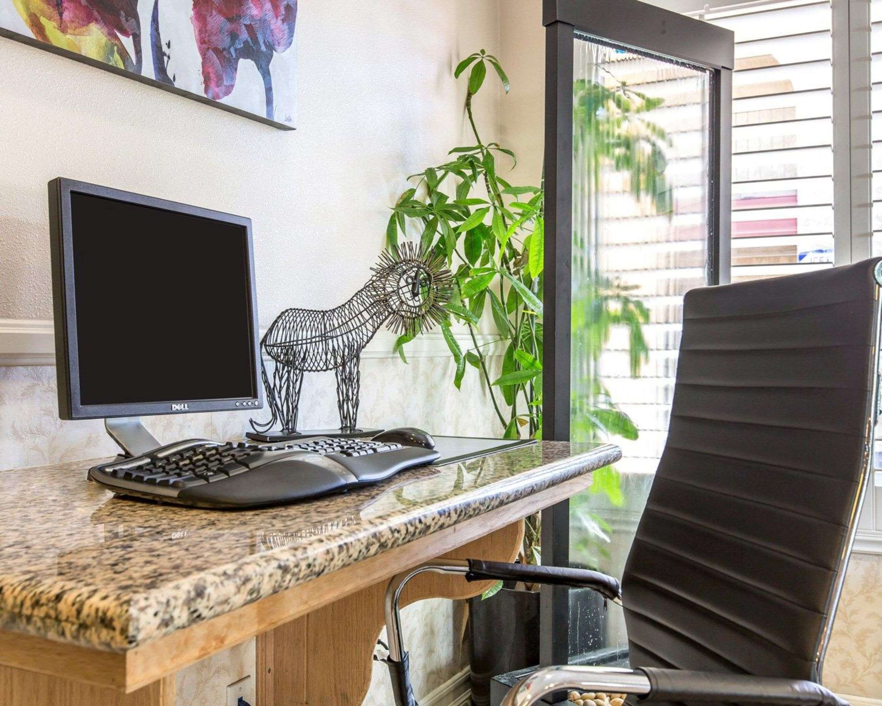 Business center with free wireless Internet access