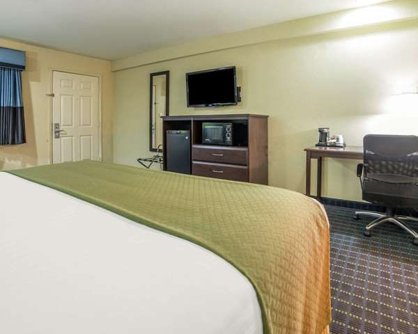  - Quality Inn Needles - I-40, Exit 142