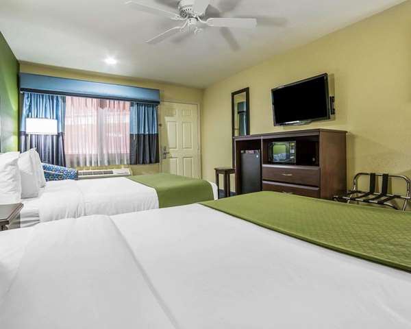  - Quality Inn Needles - I-40, Exit 142