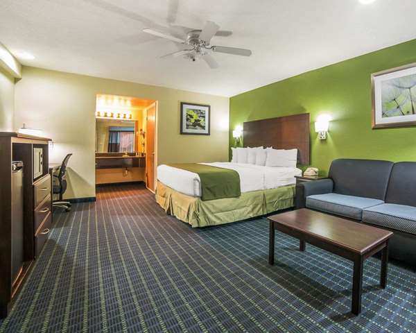 - Quality Inn Needles - I-40, Exit 142