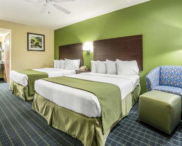  - Quality Inn Needles - I-40, Exit 142