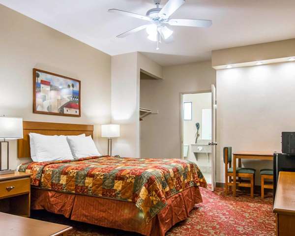 Suite - Rodeway Inn Encinitas