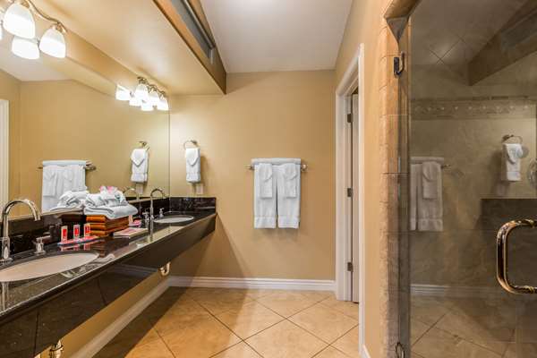  - Econo Lodge Lake Elsinore - I-15, Exit 73