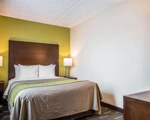 Suite - Comfort Inn & Suites Chula Vista - I-805, Exits 7 & 7C