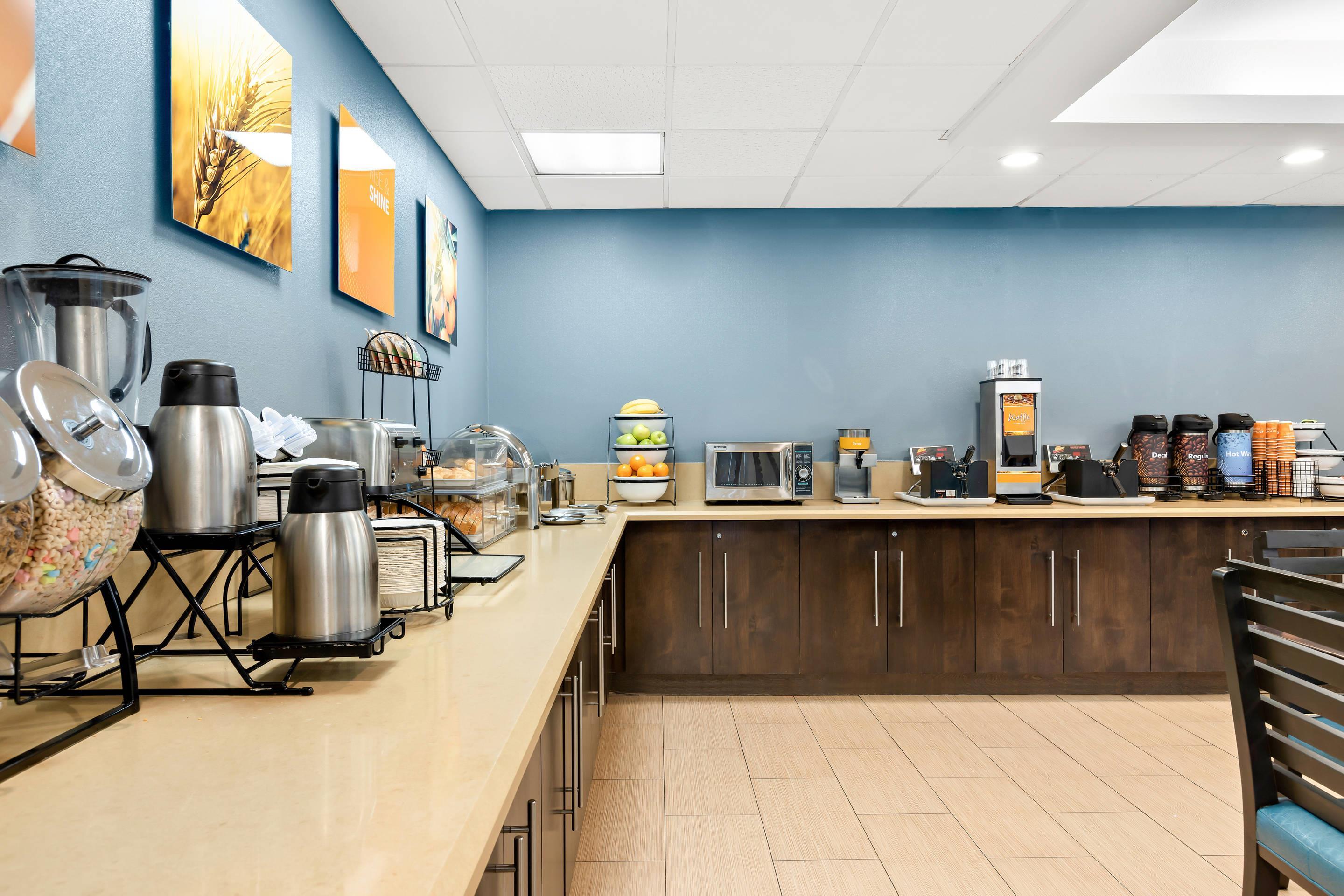 Breakfast counter