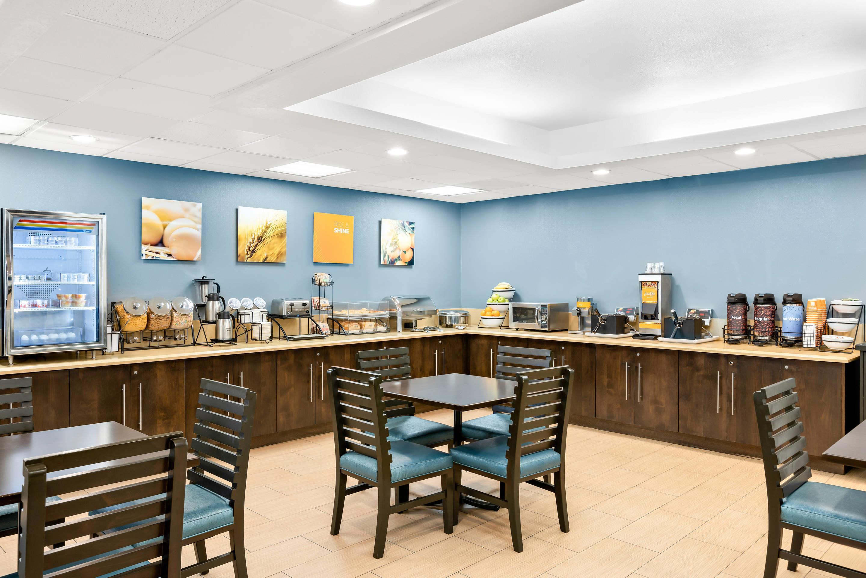 Breakfast area