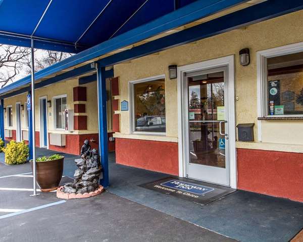 Exterior view - Rodeway Inn Chico