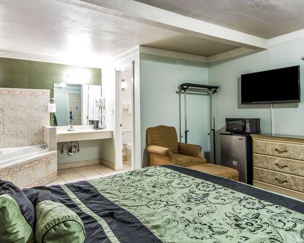 Suite - Rodeway Inn Chico