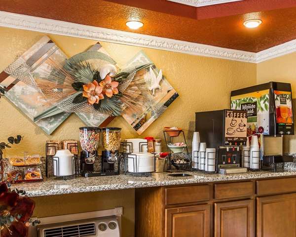 Amenities - Rodeway Inn Chico