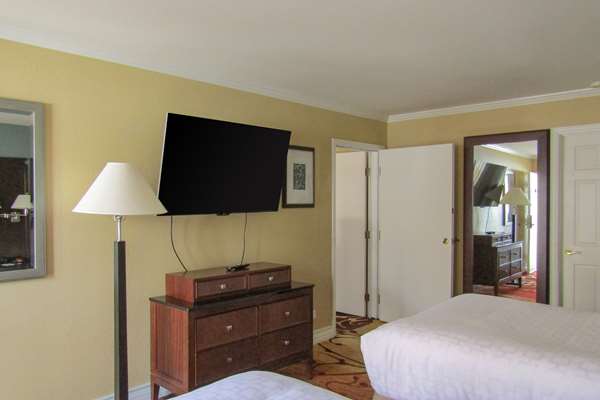  - Clarion Inn Ridgecrest