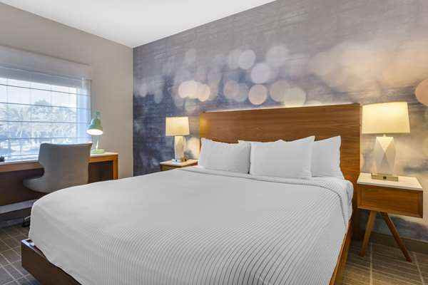 Suite - Cambria Hotel LAX Airport El Segundo