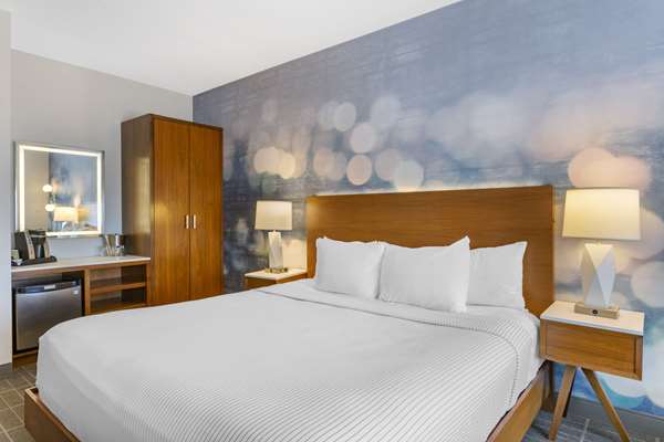 Suite - Cambria Hotel LAX Airport El Segundo