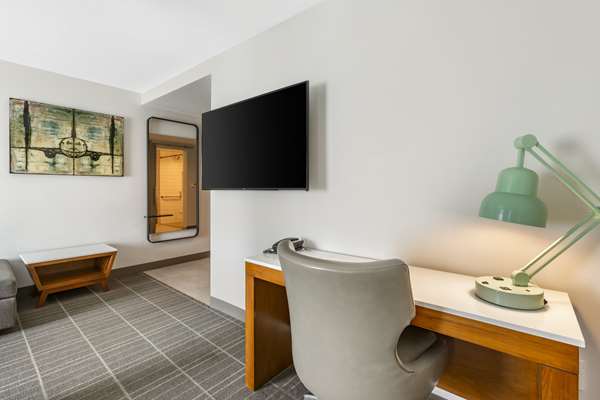 Suite - Cambria Hotel LAX Airport El Segundo