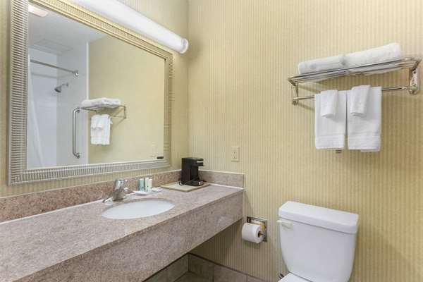  - Quality Inn & Suites Oceanside