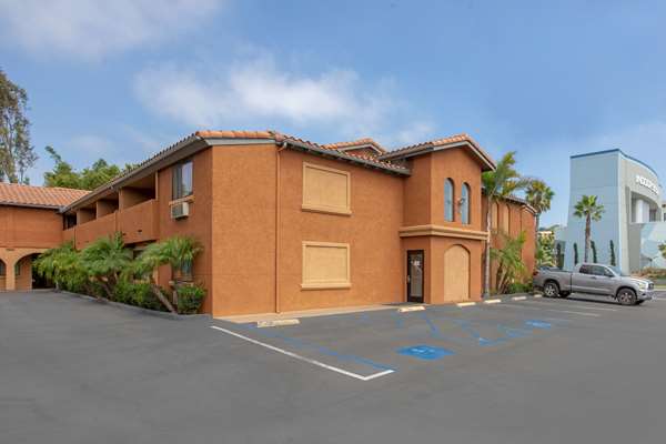 Exterior view - Quality Inn & Suites Oceanside