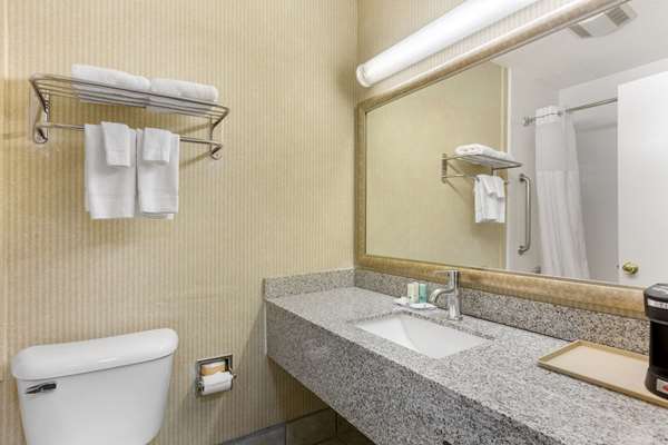  - Quality Inn & Suites Oceanside