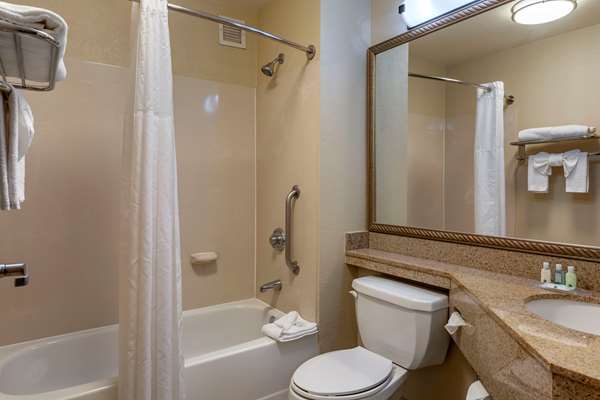  - Quality Inn Placentia