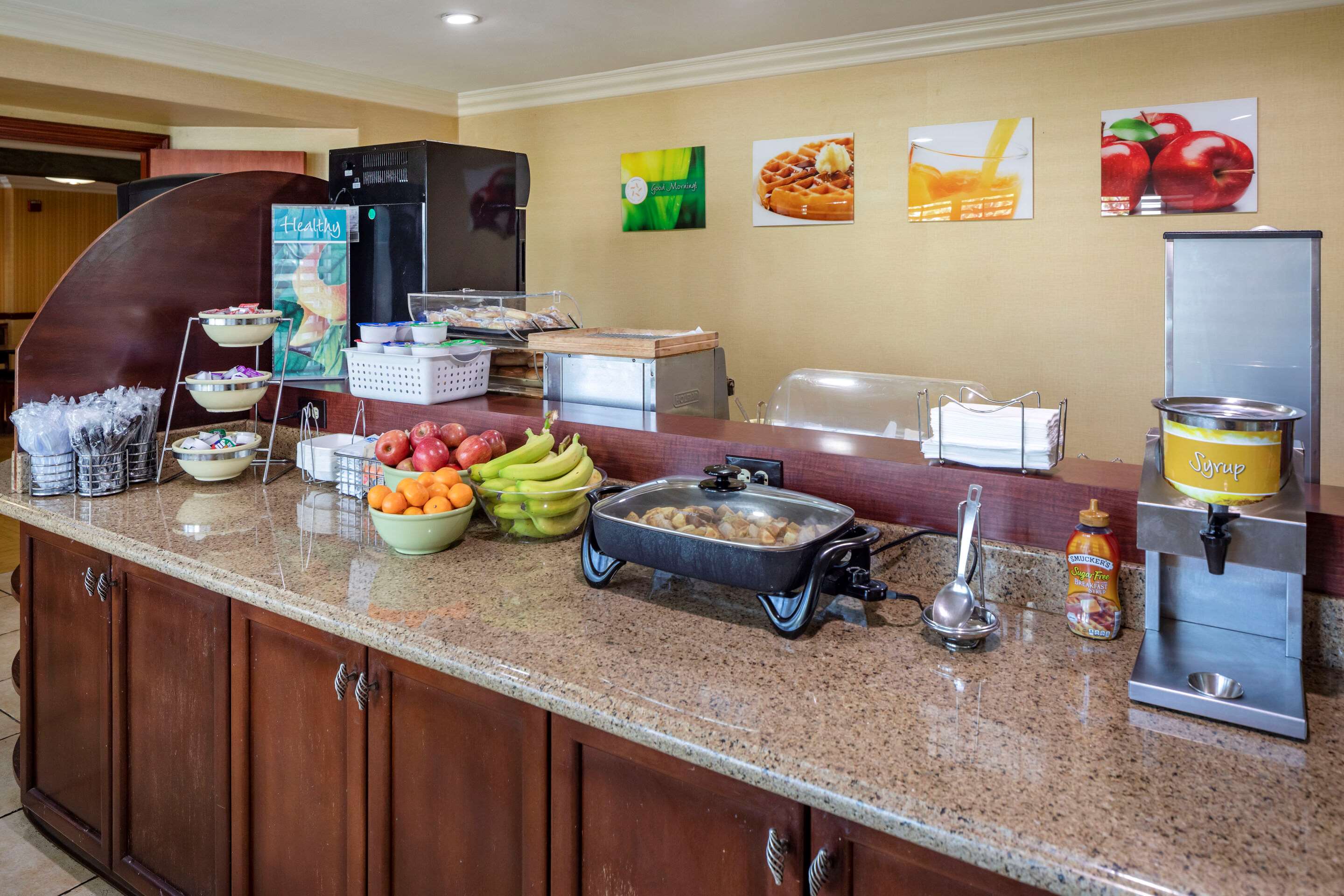 Breakfast bar