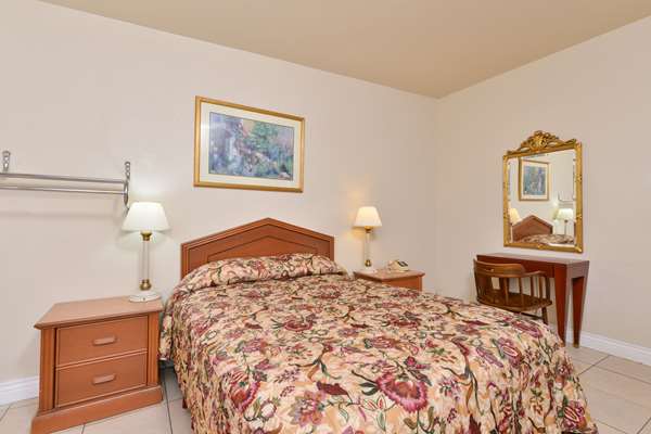  - Rodeway Inn Stockton