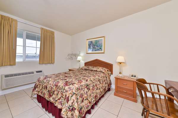  - Rodeway Inn Stockton