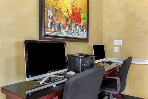 Conference Area - Quality Inn & Suites Westminster - I-405, Exit 19