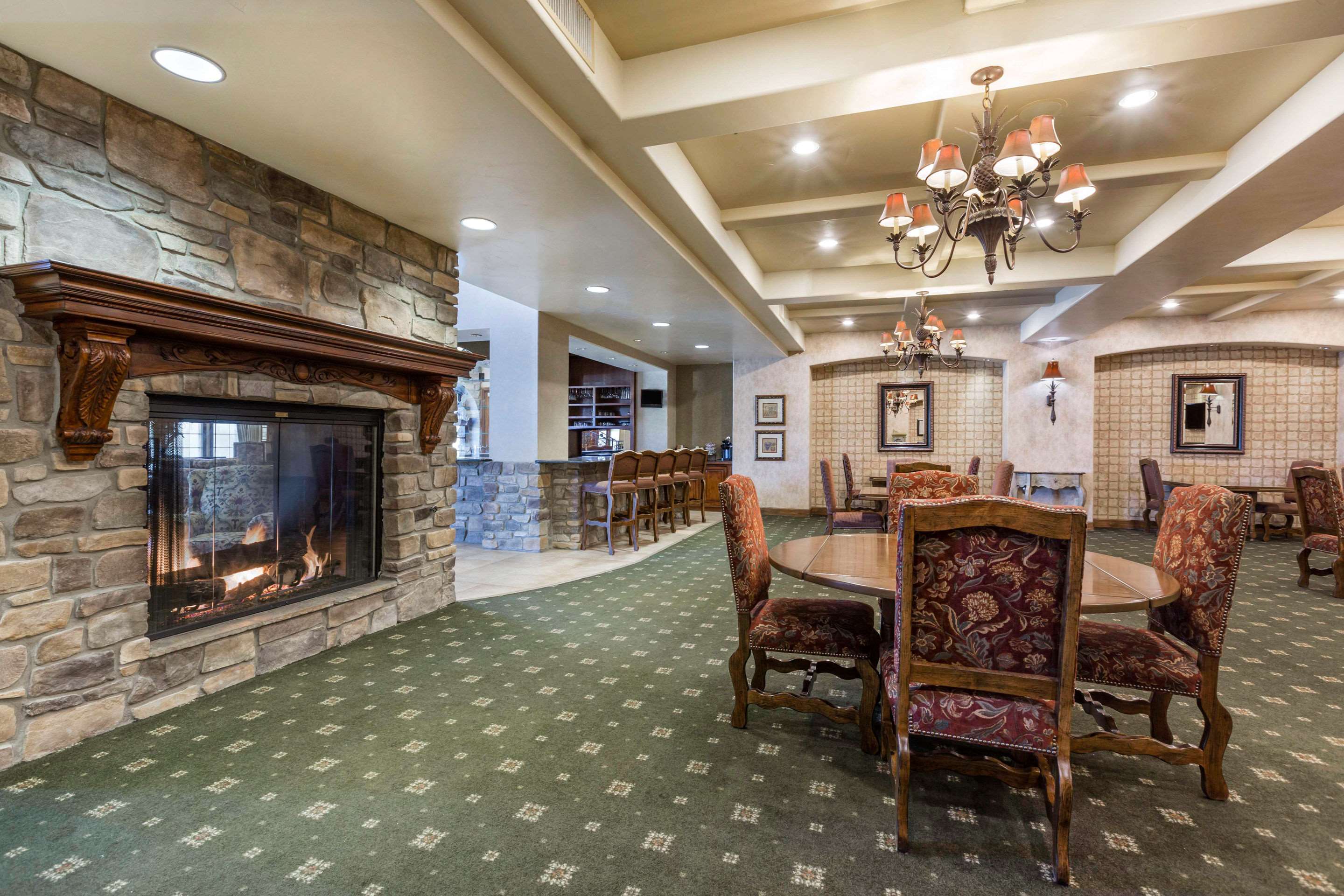 Spacious lobby with sitting area | Bluegreen Vacations Big Bear Village, Ascend Resort Collection