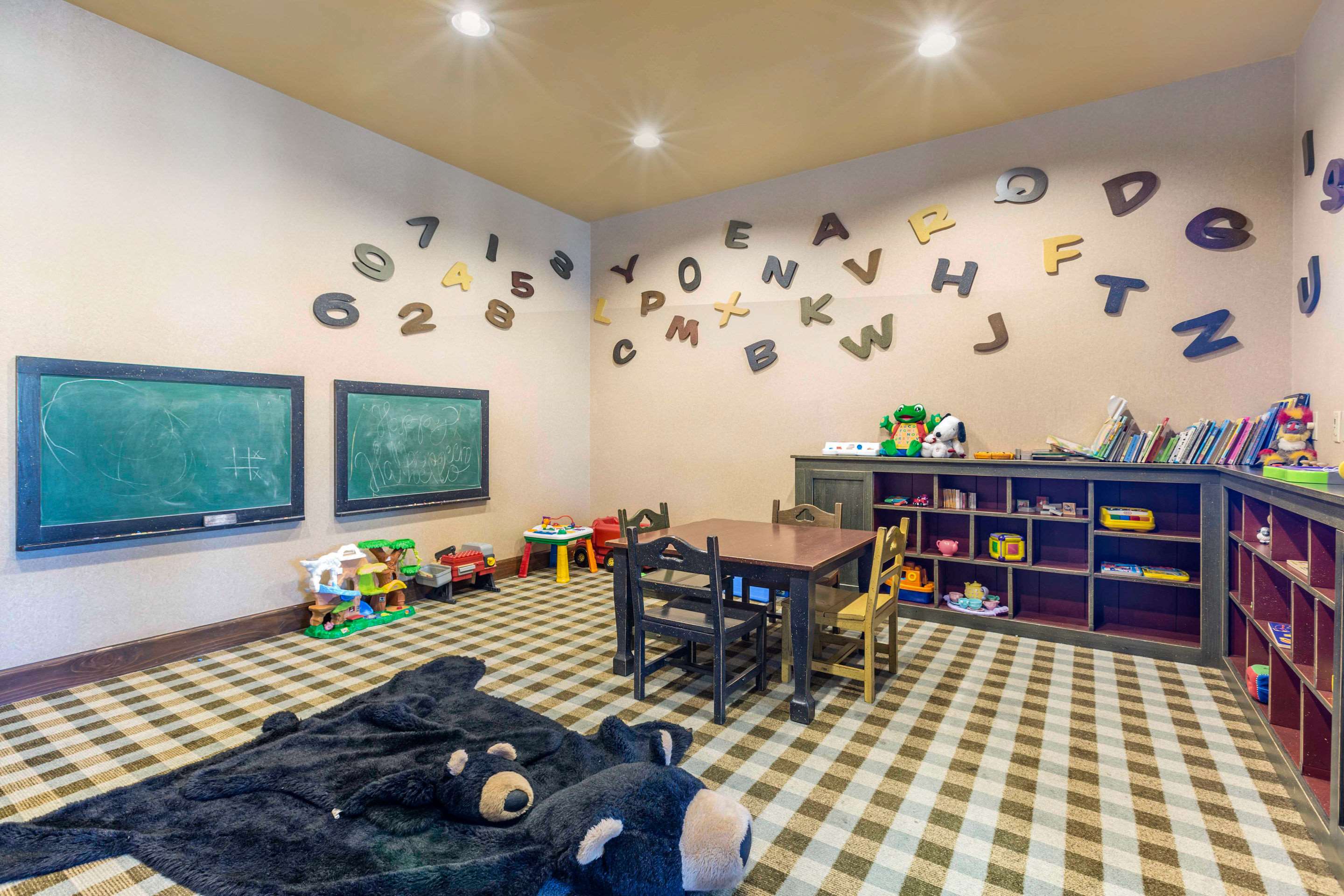 Game room | Bluegreen Vacations Big Bear Village, Ascend Resort Collection