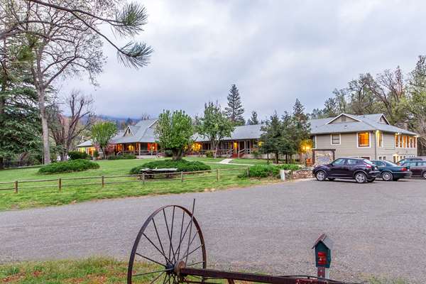 Exterior view - Sierra Sky Ranch Hotel Oakhurst