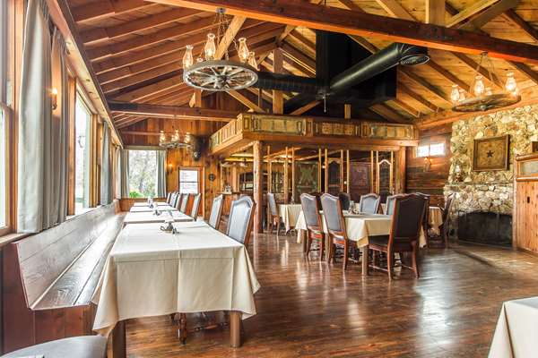 Restaurant - Sierra Sky Ranch Hotel Oakhurst