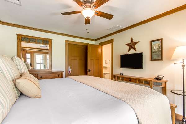  - Sierra Sky Ranch Hotel Oakhurst