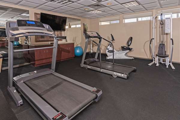 Fitness/ Exercise Room - Gold Miners Inn Grass Valley