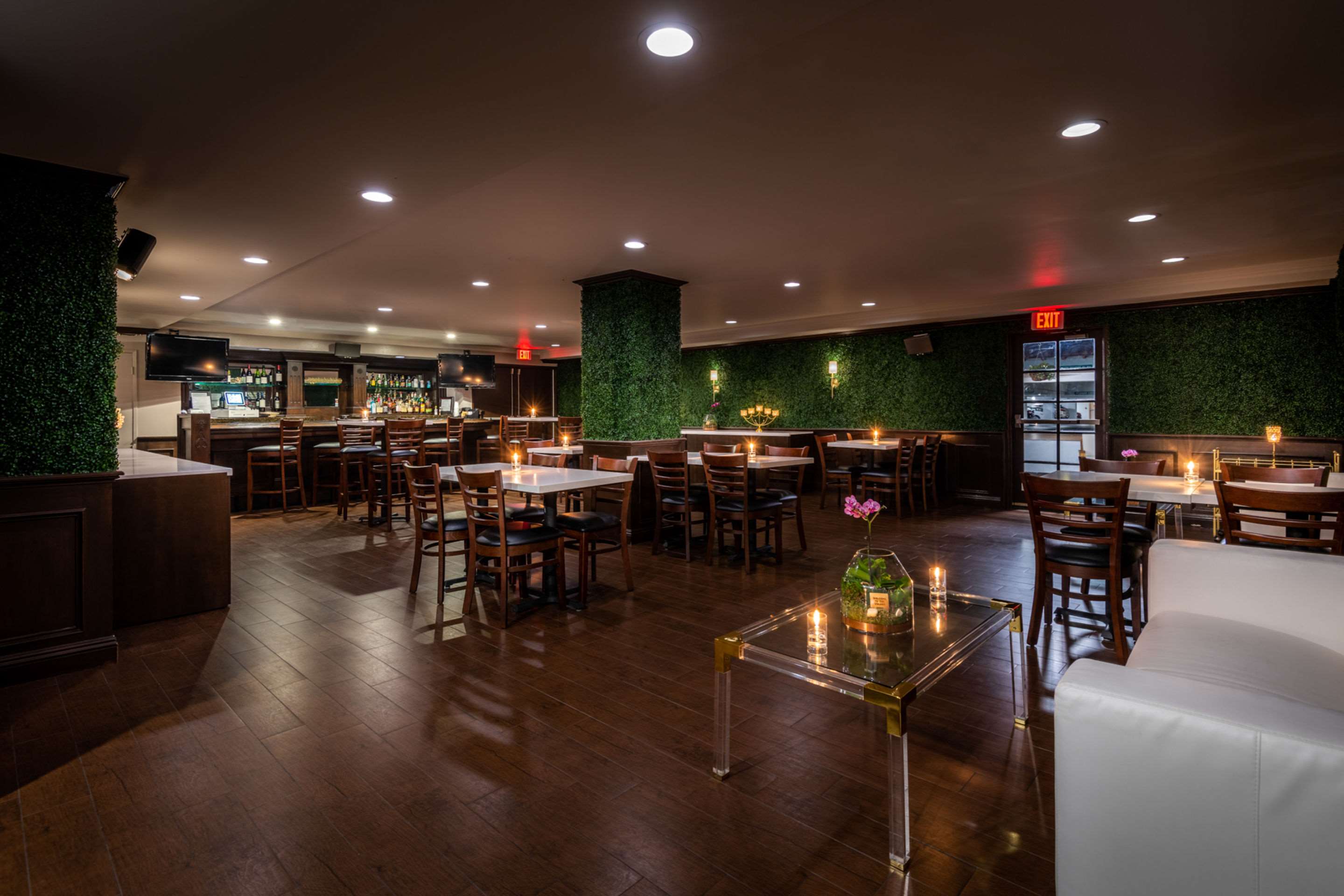 Hotel bar