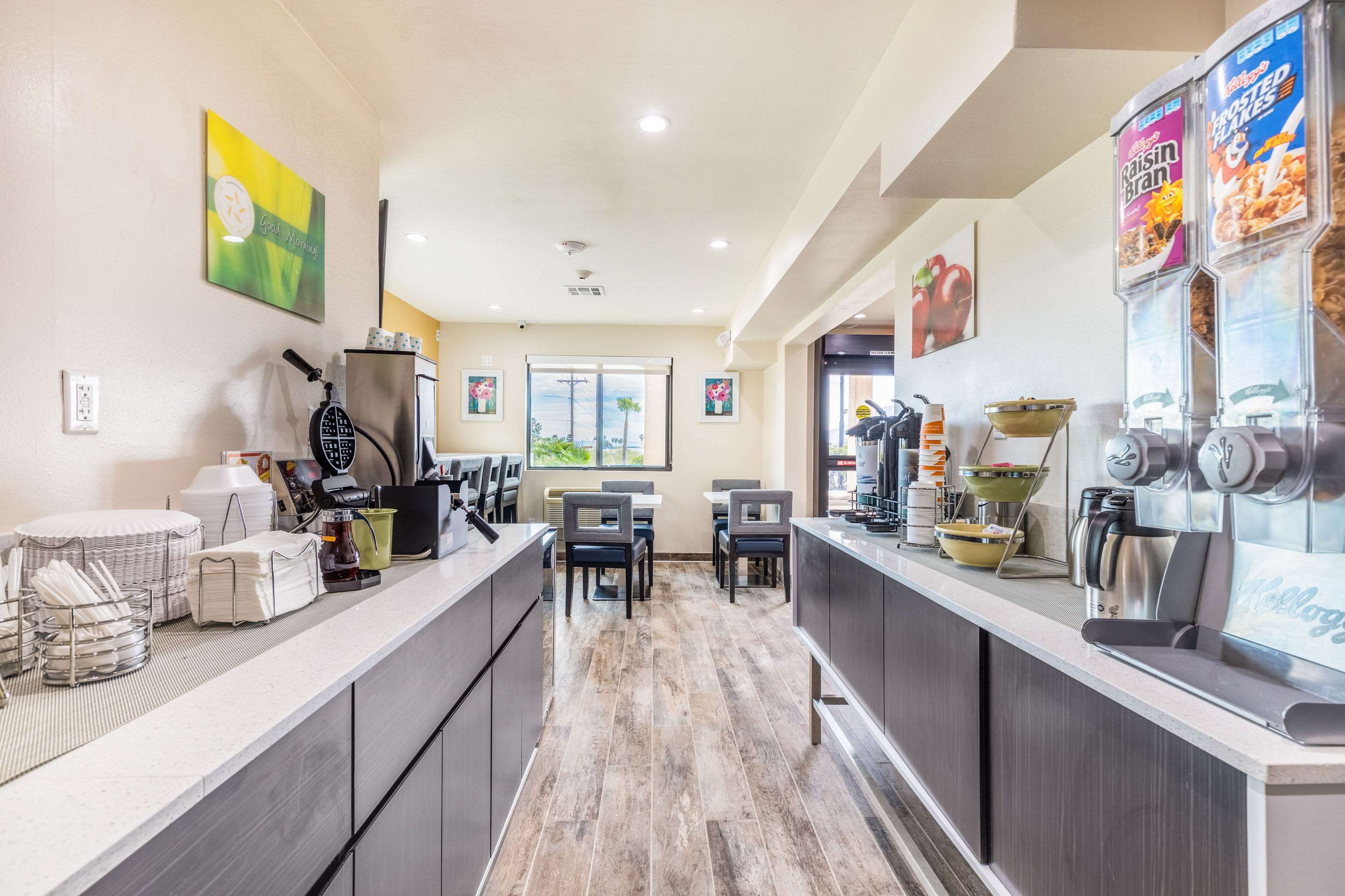 Breakfast area