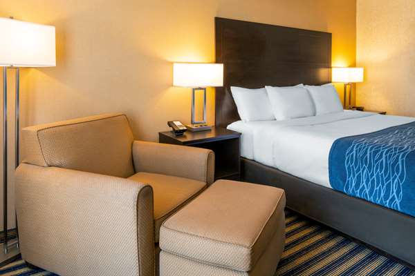  - Comfort Inn St Thomas